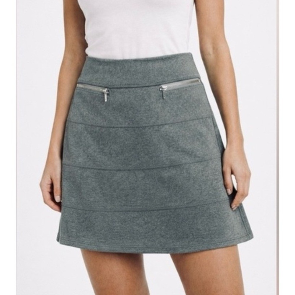 Athleta Womens XS Strata Skirt Gray Seamed Zip Pocket A-Line Mini